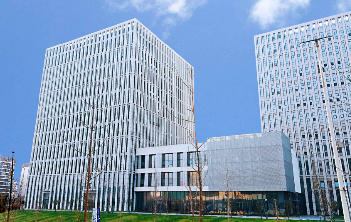 电子封装技术演进及山东梓航万顺电子科技最新工艺应用
